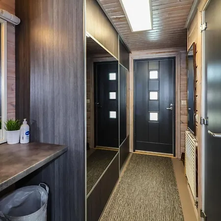 펜션 Laehikaltio 330 By Interhome Äkäslompolo